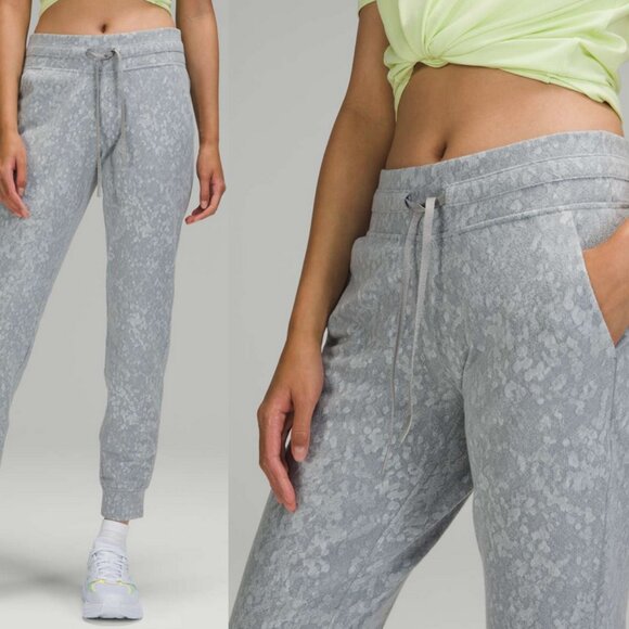 Lululemon Ready to Rulu Jogger Pants 29” Inseam Grey Silver - Picture 1 of 6